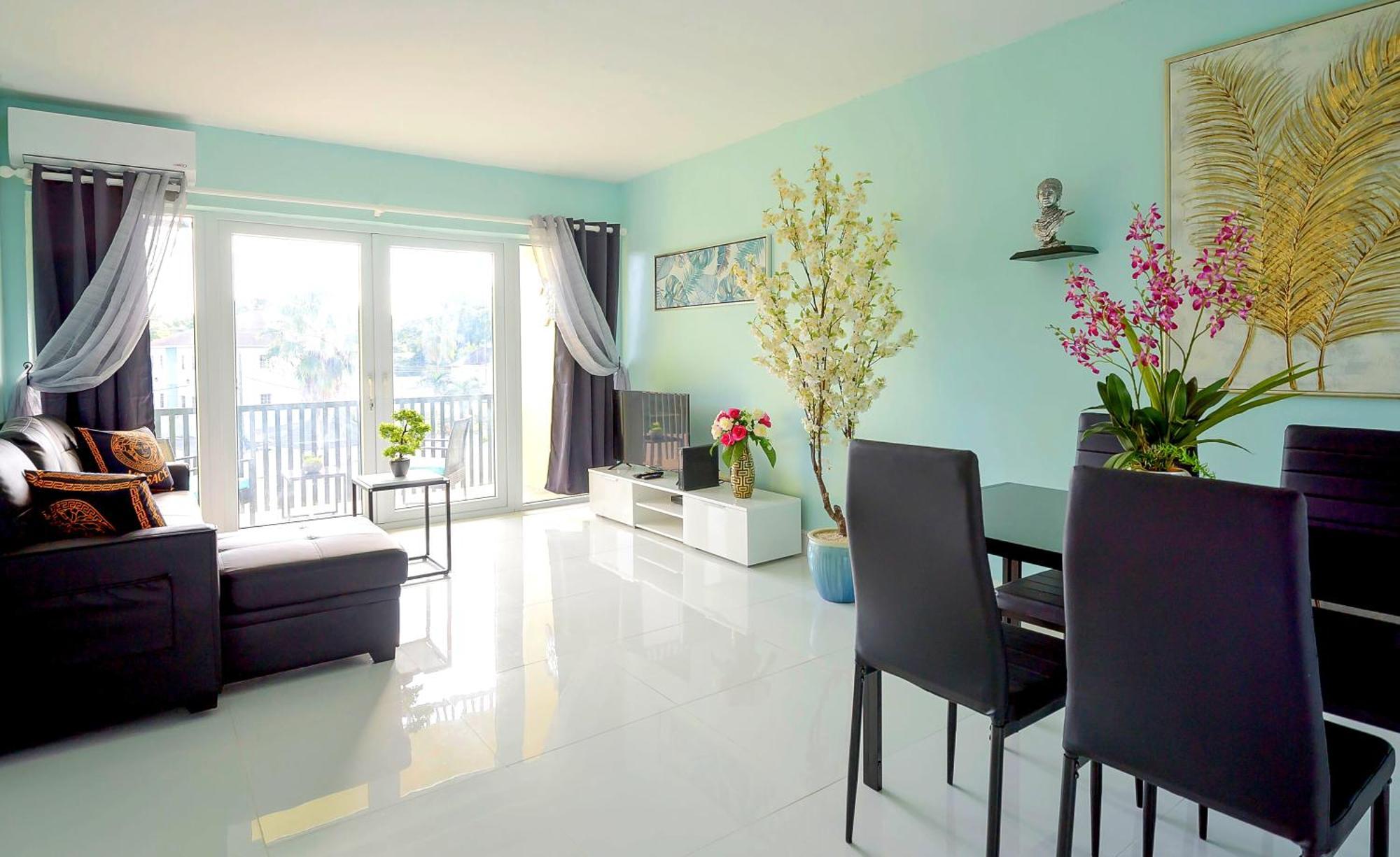 Lovely Apartment Near Beach, Downtown, 24H Security, Pool Nassau Exterior foto