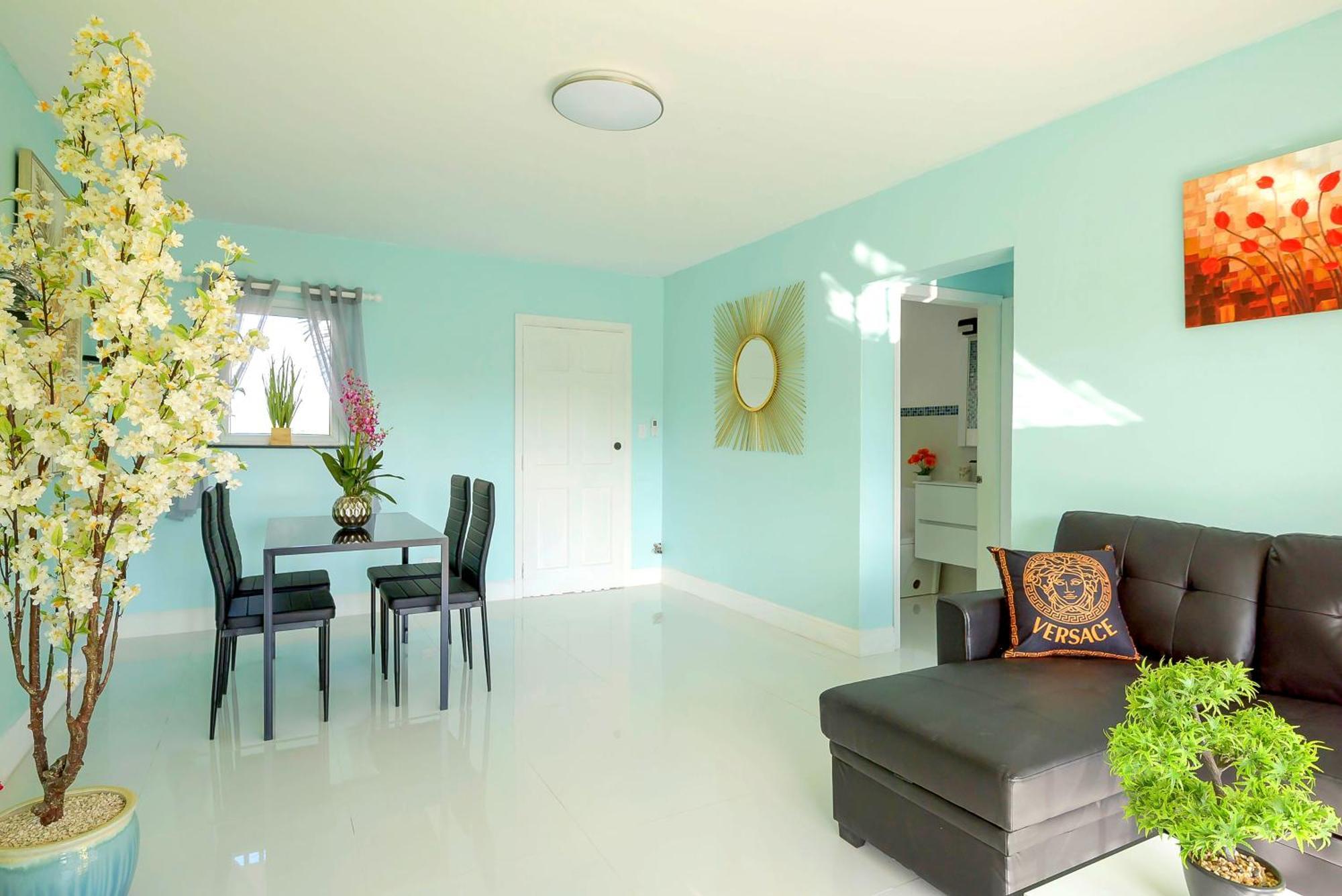 Lovely Apartment Near Beach, Downtown, 24H Security, Pool Nassau Exterior foto