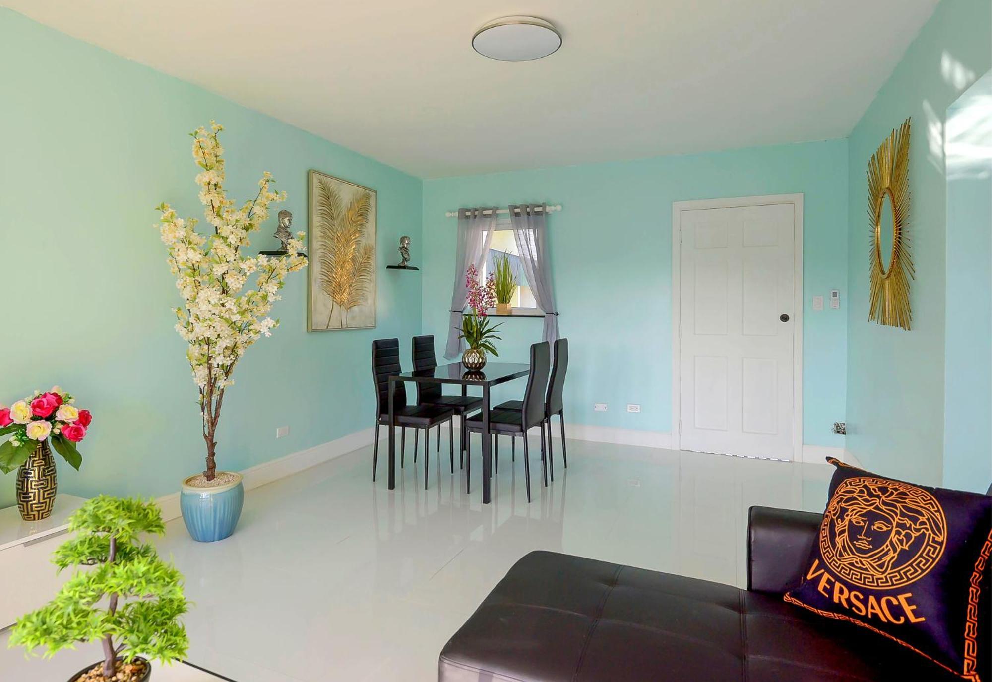Lovely Apartment Near Beach, Downtown, 24H Security, Pool Nassau Exterior foto