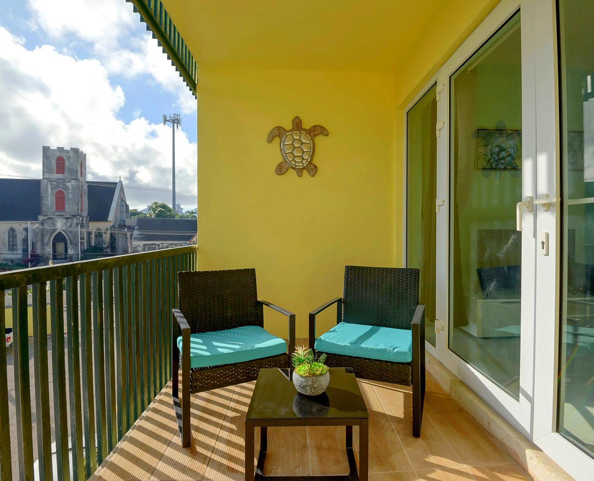 Lovely Apartment Near Beach, Downtown, 24H Security, Pool Nassau Exterior foto